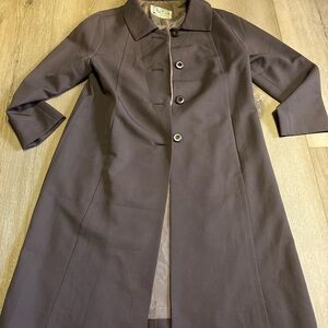 Elegant Brown Women's Coat 1960 vintage